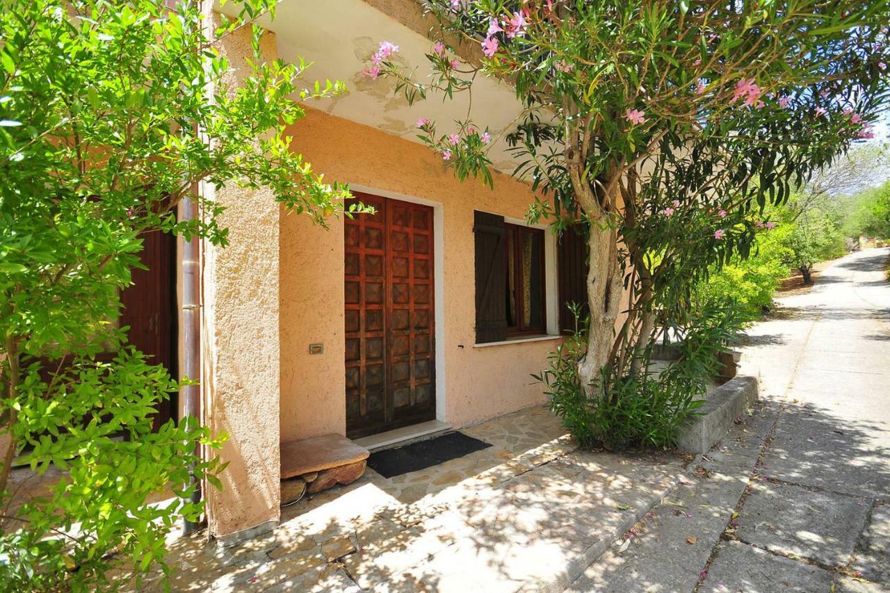 Residenza I Melograni Villa Porto Ottiolu Exterior photo